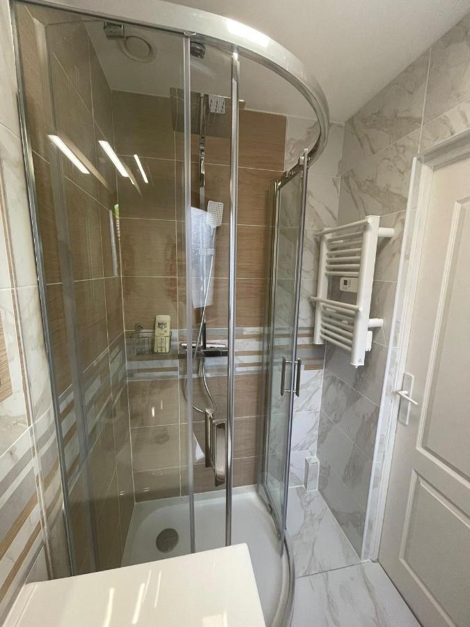 Appartement Cosy Entier, Parking Gratuit Dans La Rue Ντιζόν Εξωτερικό φωτογραφία
